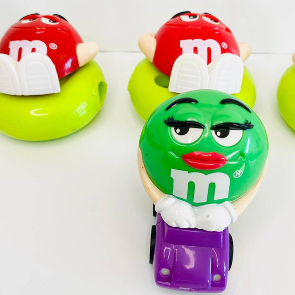 M&M VNT Kids Meal Toy Collection of 5 - Picture 2 of 10